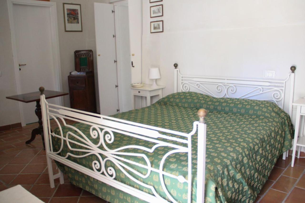 Il Casale Residence Plemmirio Eksteriør billede