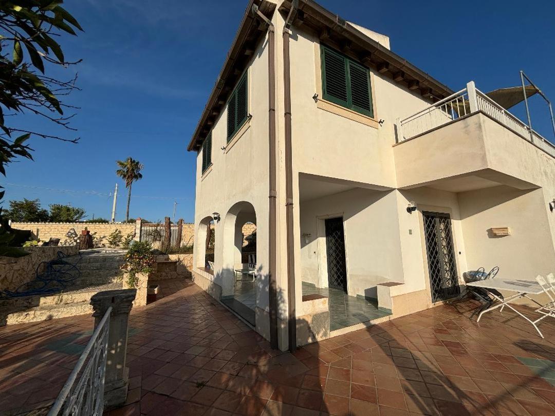Il Casale Residence Plemmirio Eksteriør billede