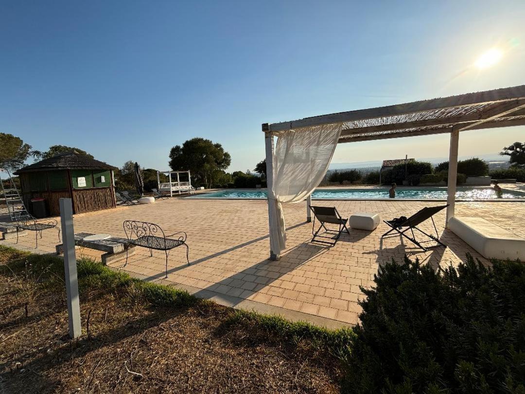 Il Casale Residence Plemmirio Eksteriør billede