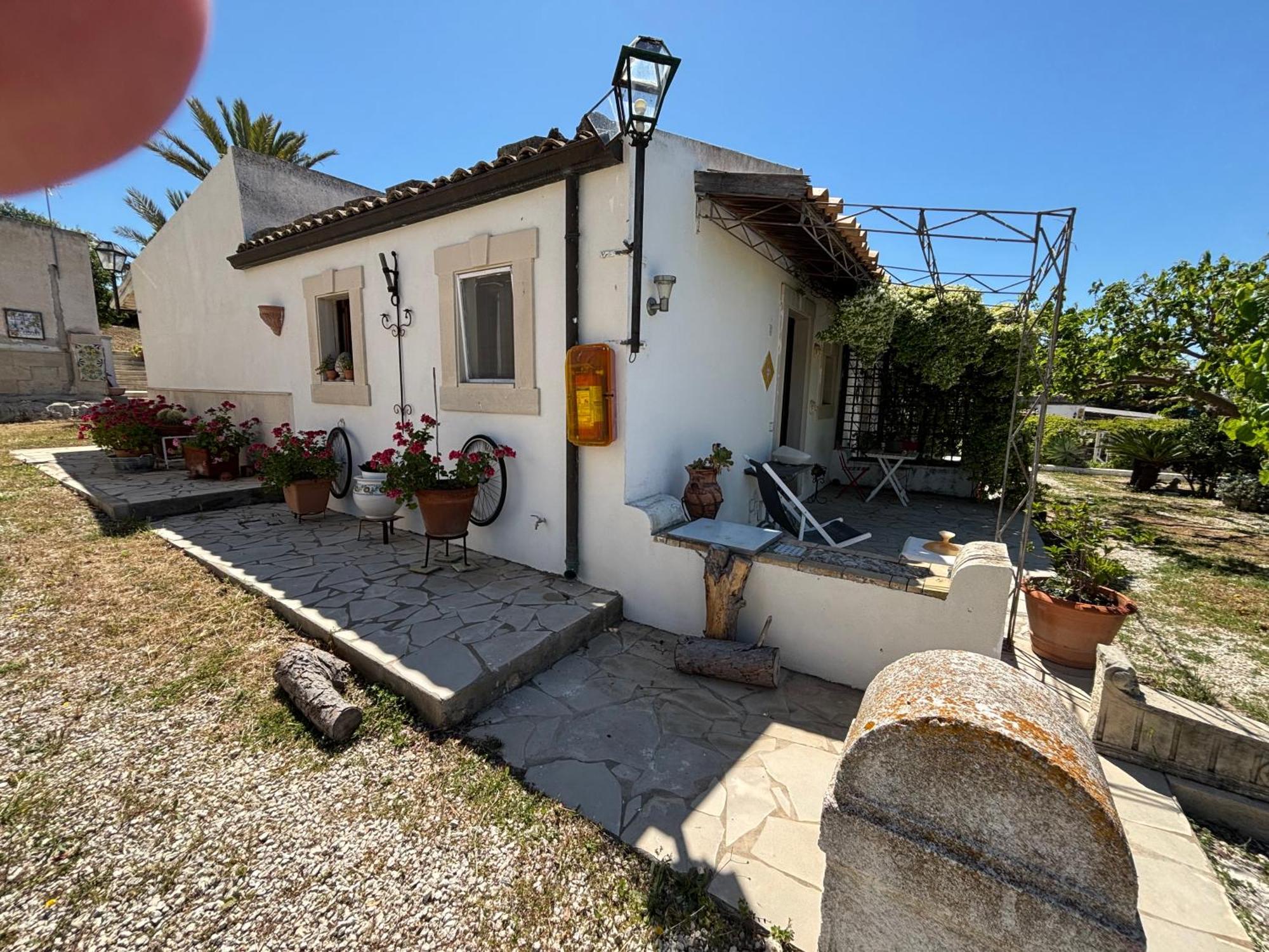 Il Casale Residence Plemmirio Eksteriør billede